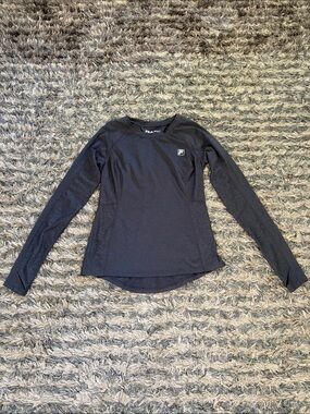 Fila Gray Long Sleeve with Thumbholes Performance Shirt XS